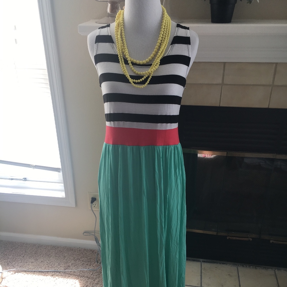 NWOT Maxi Dress
